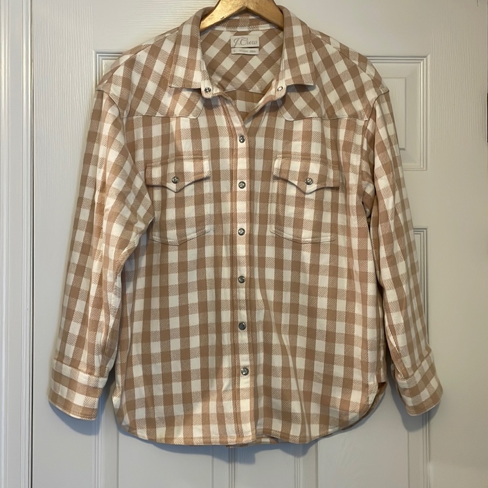 J. Crew Relaxed fit shirt jacket in buffalo check. Size 12.